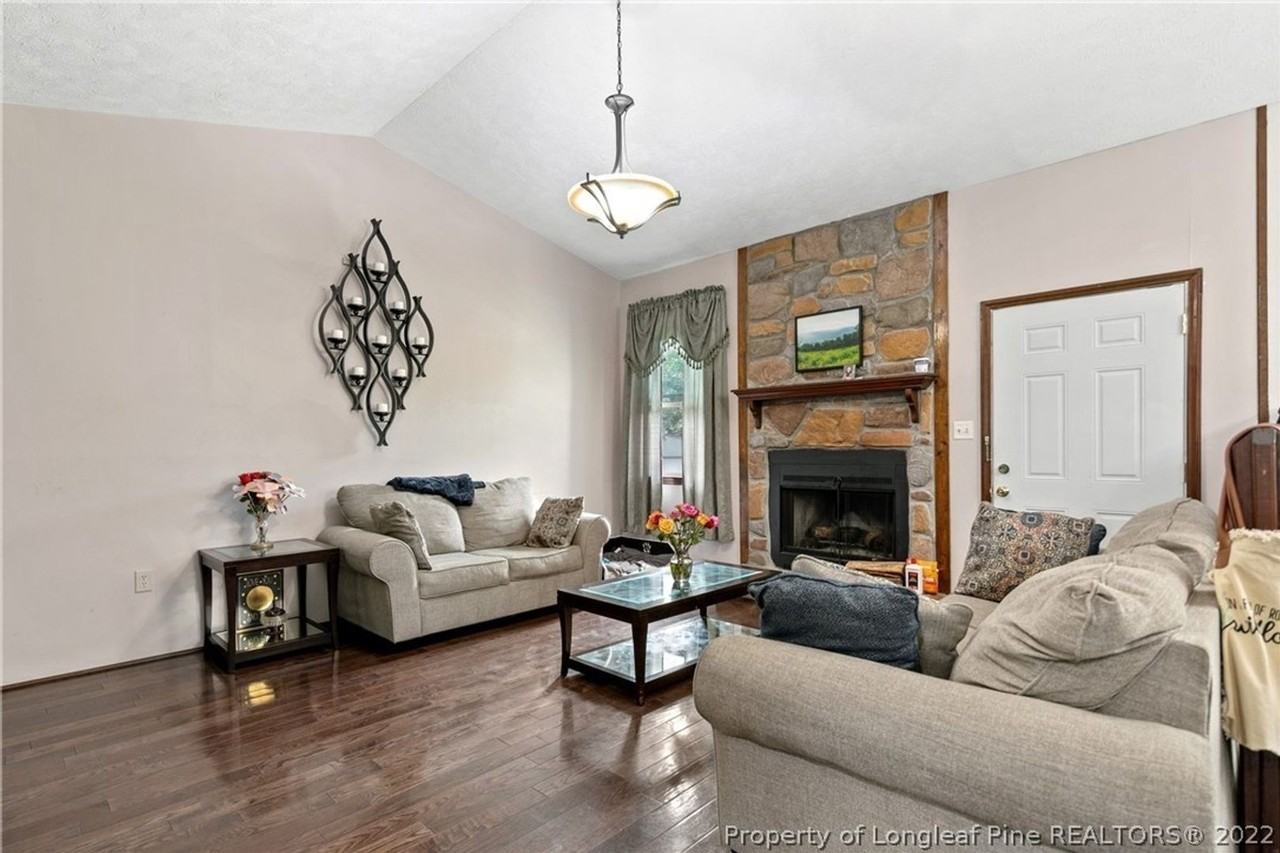 5800 Horton Pl - Photo 3 of 11