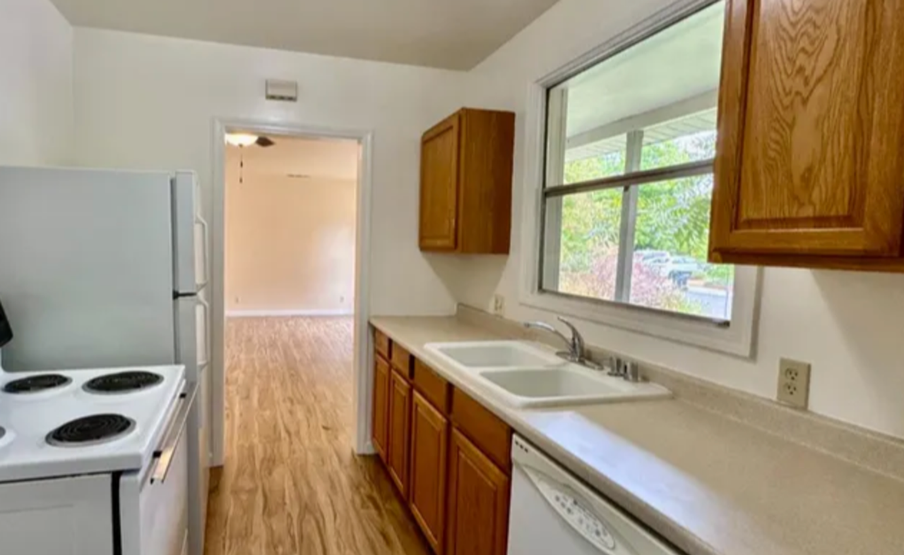 3646 Marjorie Way - Photo 7 of 19