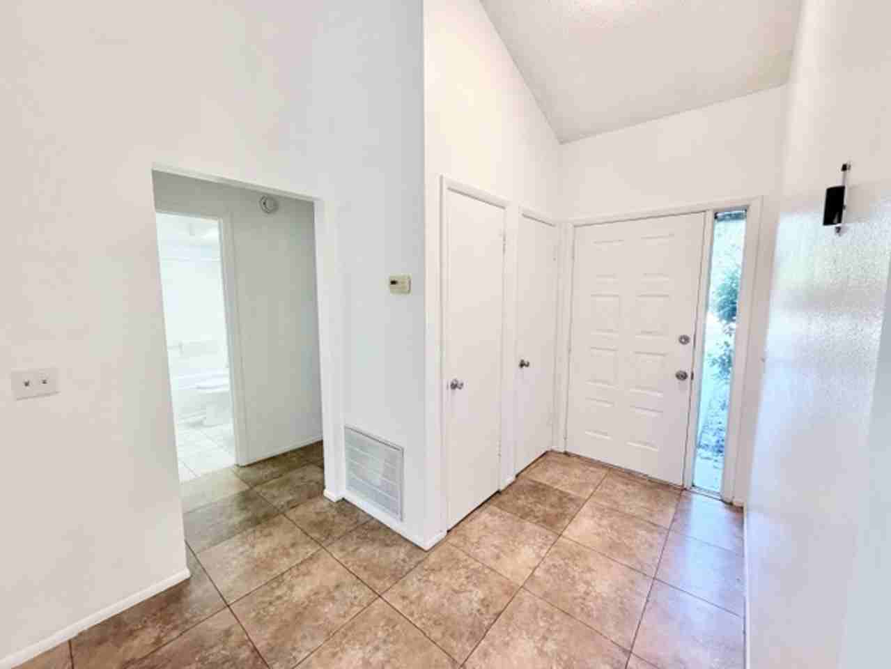 1020 Ward Cir - Photo 3 of 16
