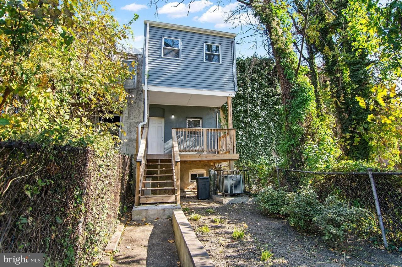 1106 Mckean Ave - Photo 3 of 23