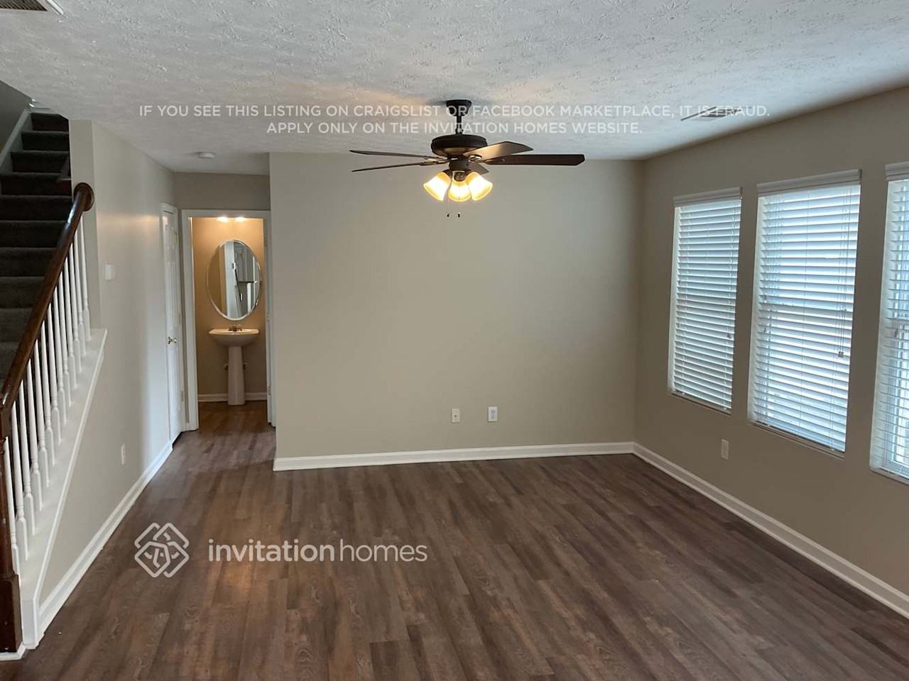 3826 Holliwell Pass - Photo 4 of 13