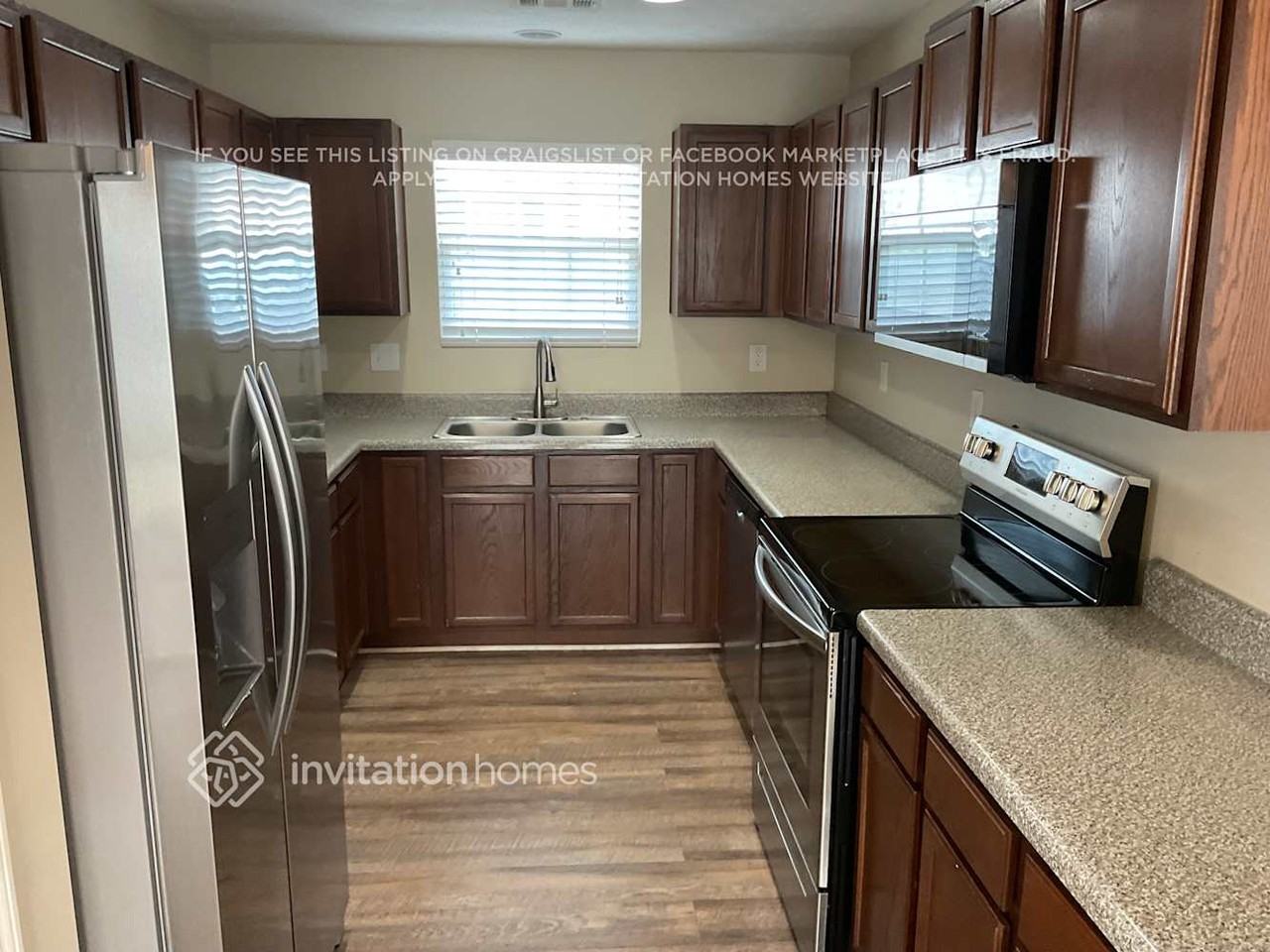 3826 Holliwell Pass - Photo 5 of 13