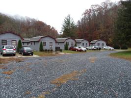 featured image of 28 Reading Ln #4