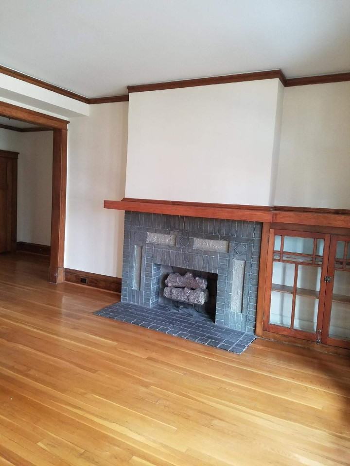 5798 Pershing Ave #2W - Photo 2 of 18