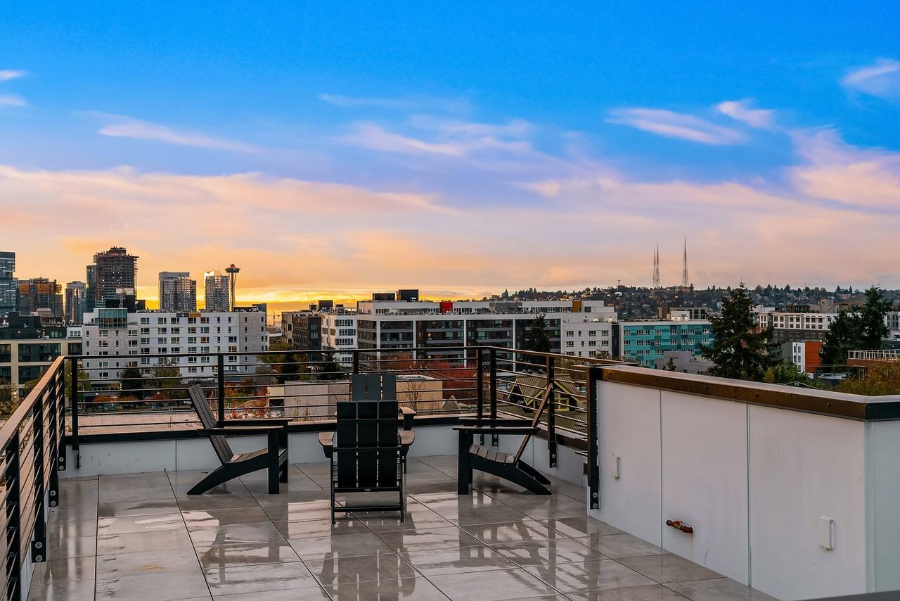 1821 13th Ave #304 - Photo 2 of 18