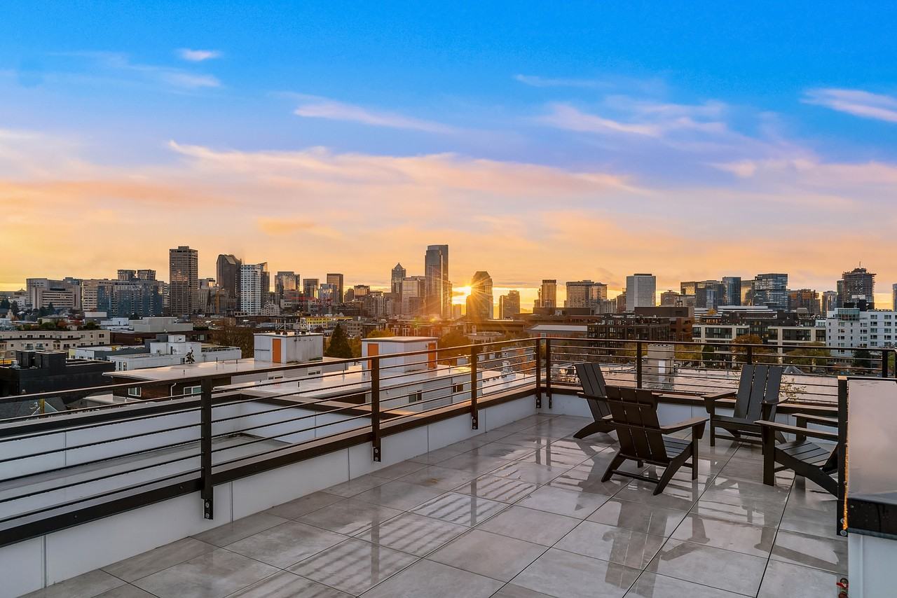 1821 13th Ave #304 - Photo 4 of 18