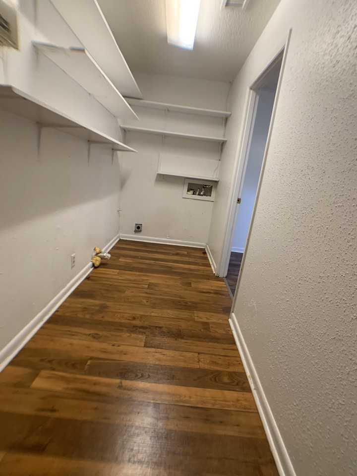 707 N Lane Wells Dr - Photo 6 of 12