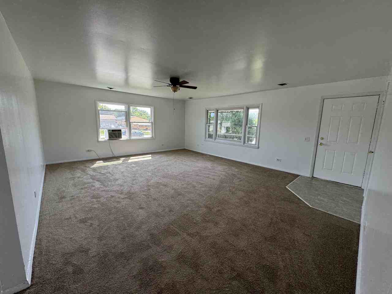 1111 Us #4 - Photo 2 of 7