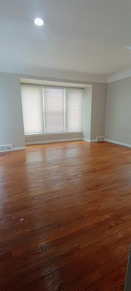 18935 Saint Marys St - Photo 6 of 13