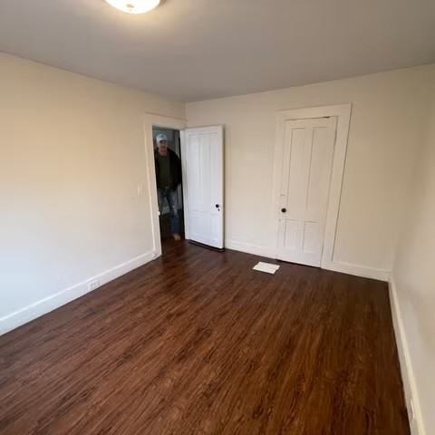 70 Grove St - Photo 7 of 14