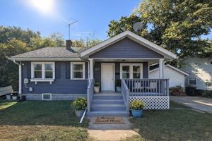 featured image of 2218 Green St