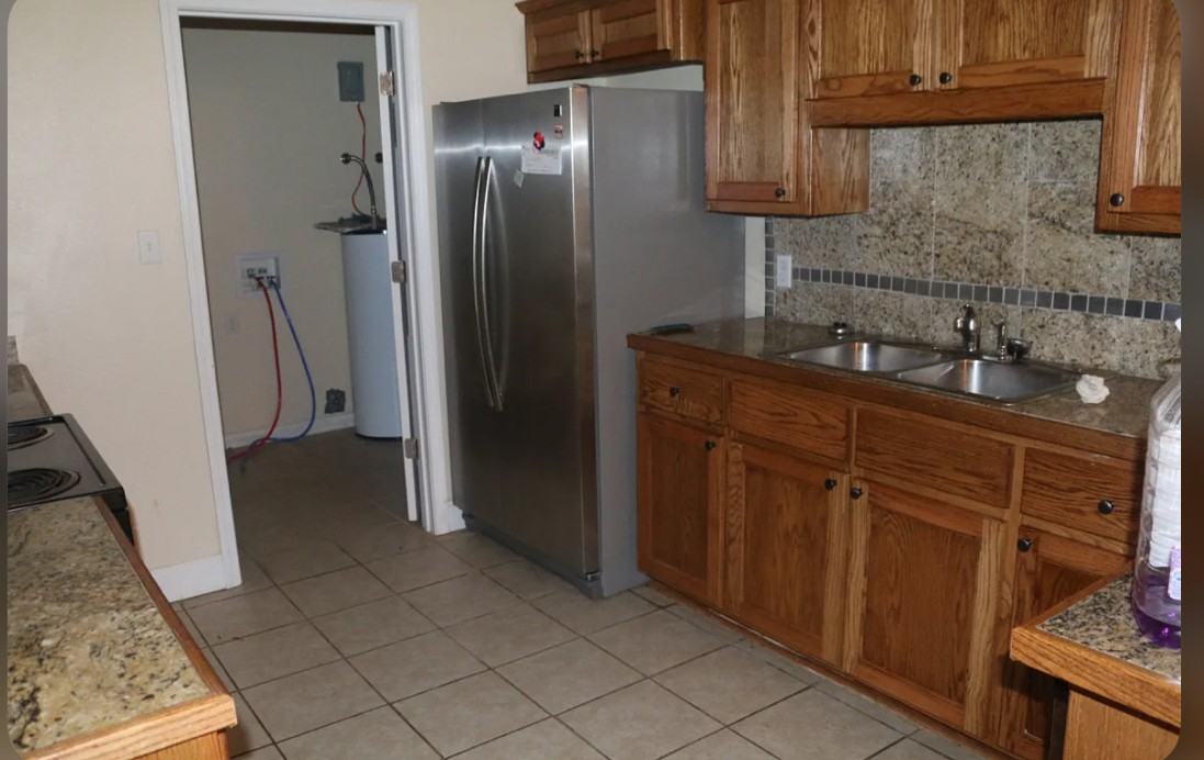 14018 Contemporary Ln - Photo 5 of 5