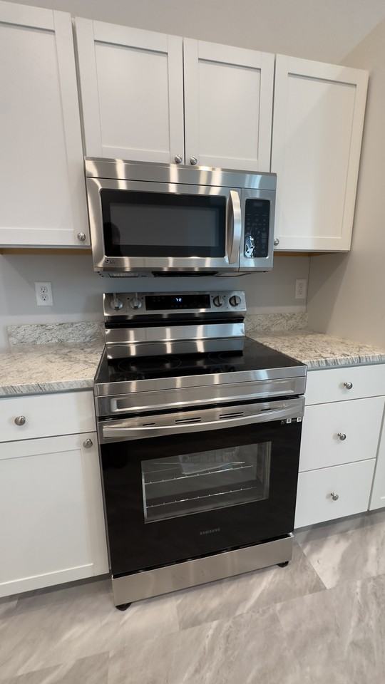 1602 Central Ave #202 - Photo 3 of 8