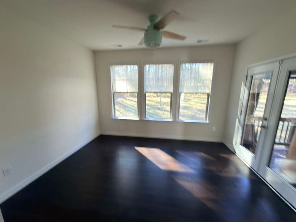 16037 Cambria Cove Blvd - Photo 2 of 15