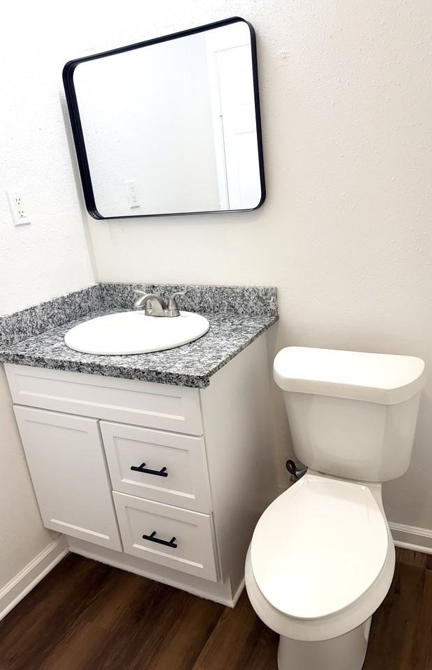 3321 Laplace St #C - Photo 4 of 8