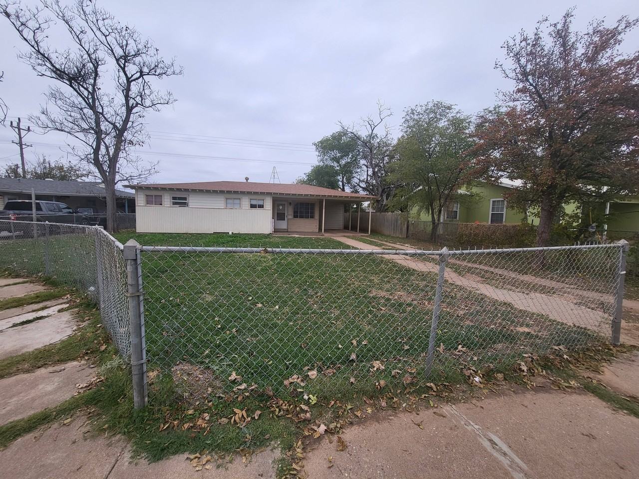 127 20th Pl - Photo 6 of 31