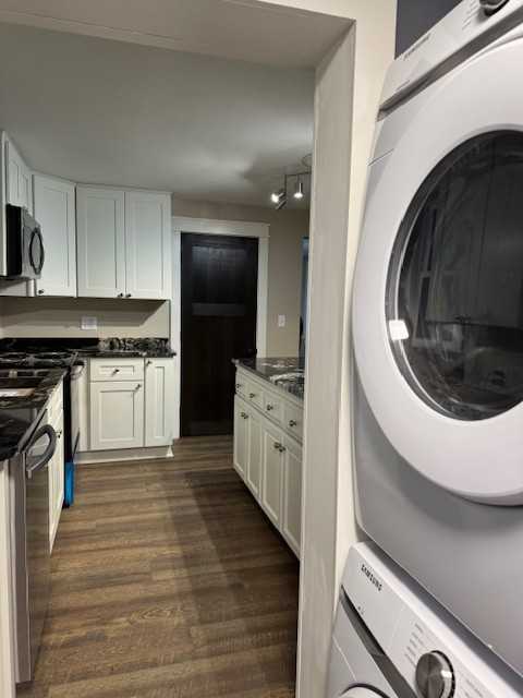 641 Franklin St #1 - Photo 5 of 16