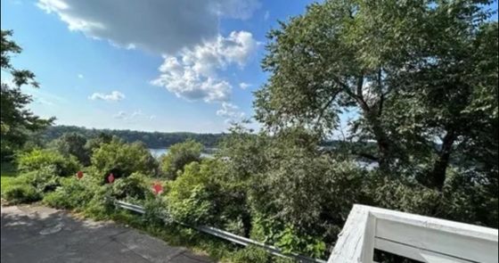 641 Franklin St #2 - Photo 3 of 14