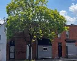 featured image of 229 N Curley St