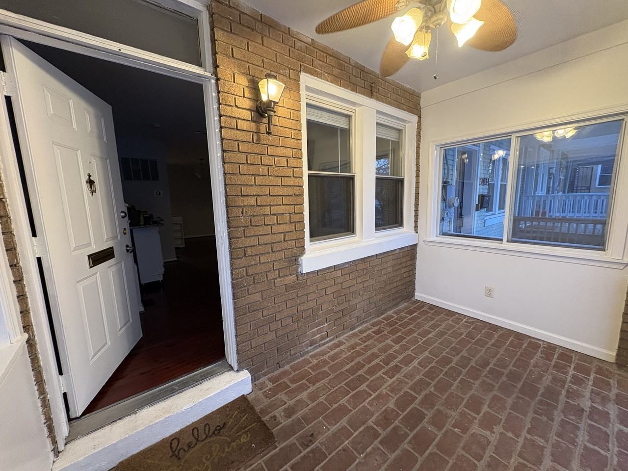 2422 4th St Ne - Photo 2 of 19