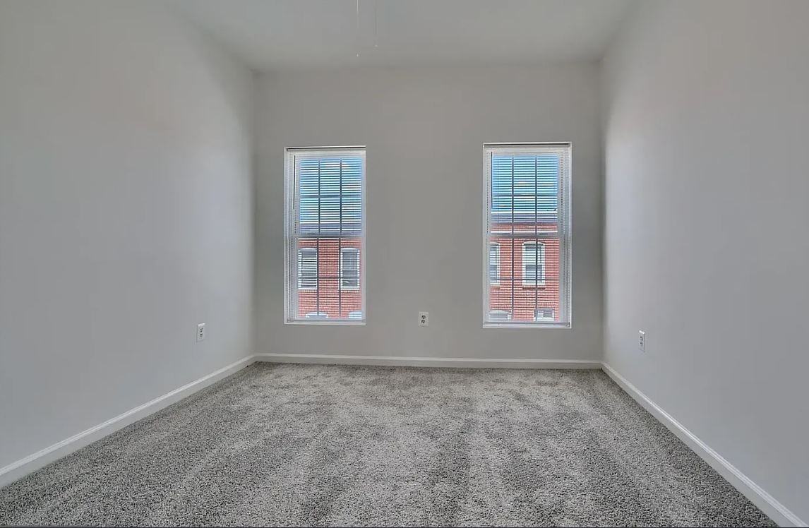 104 N Rose St - Photo 7 of 11