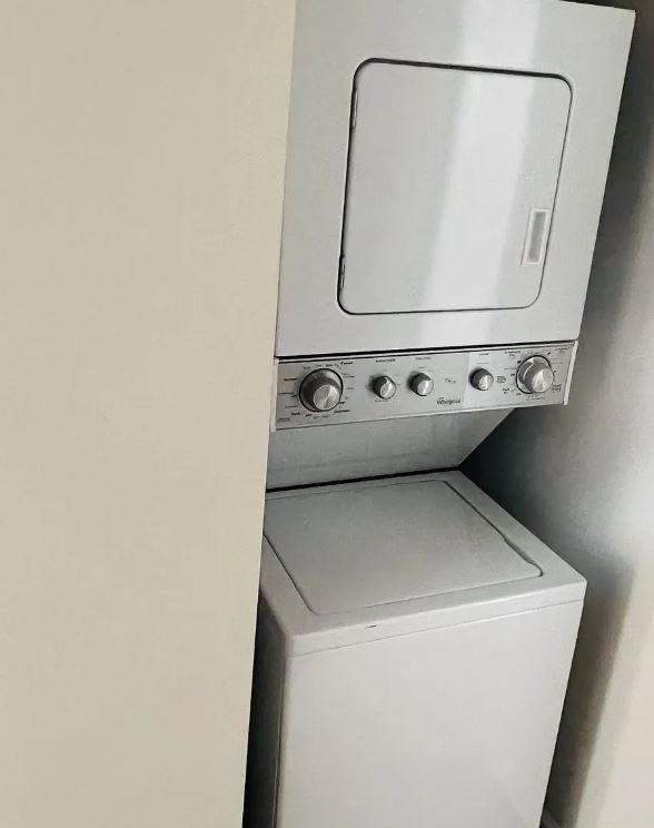 1816 Gough St - Photo 3 of 17