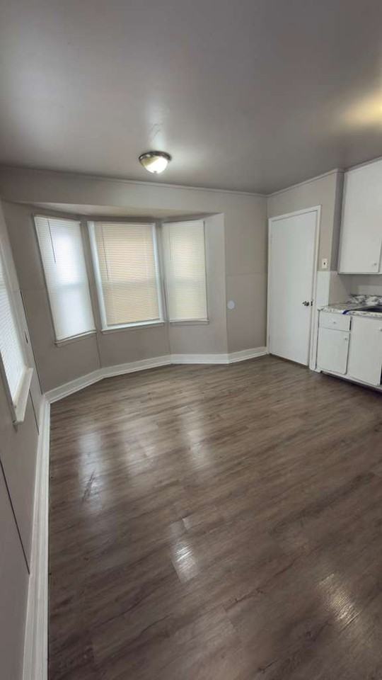 20122 Manor St - Photo 4 of 13