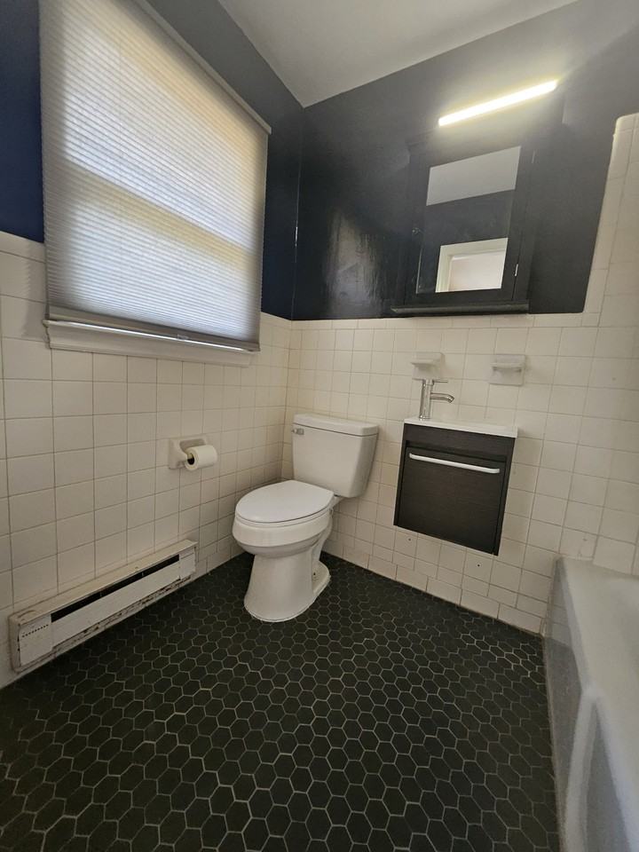 4709 Evelyn Rd #3 - Photo 4 of 11