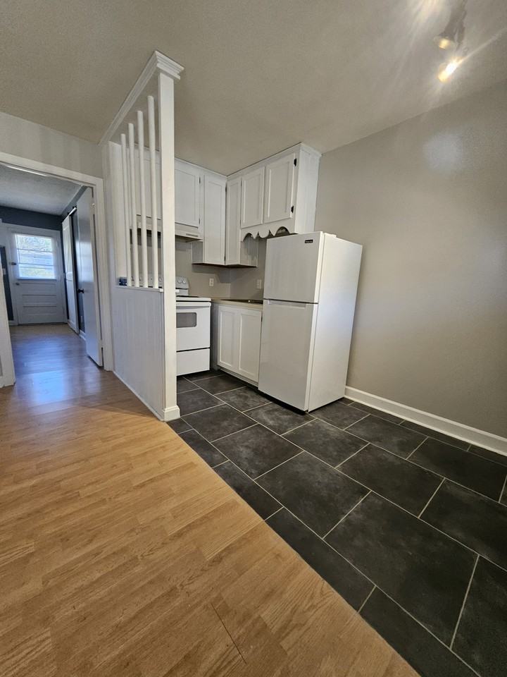 4709 Evelyn Rd #3 - Photo 7 of 11