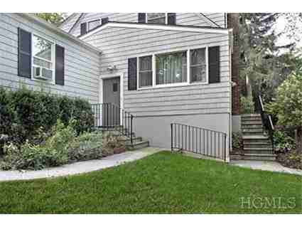 5 Bonaventure Ave #2 - Photo 2 of 8