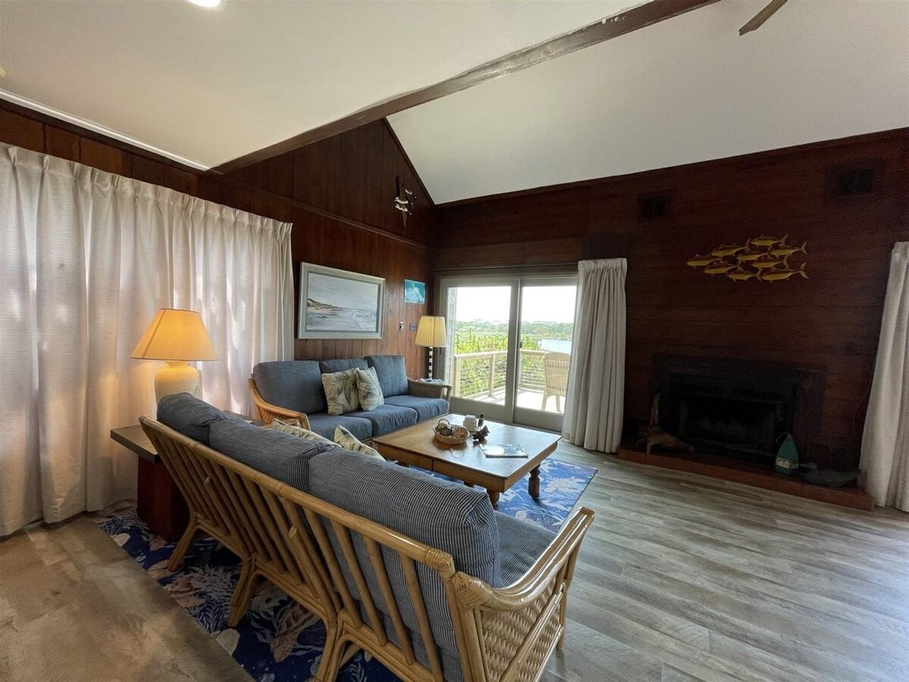 56128 Elizabeth Ave #1255921P - Photo 4 of 33