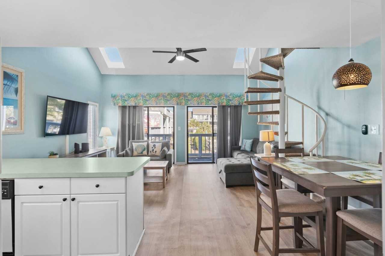 1850 Colony Dr #1330791P - Photo 4 of 42