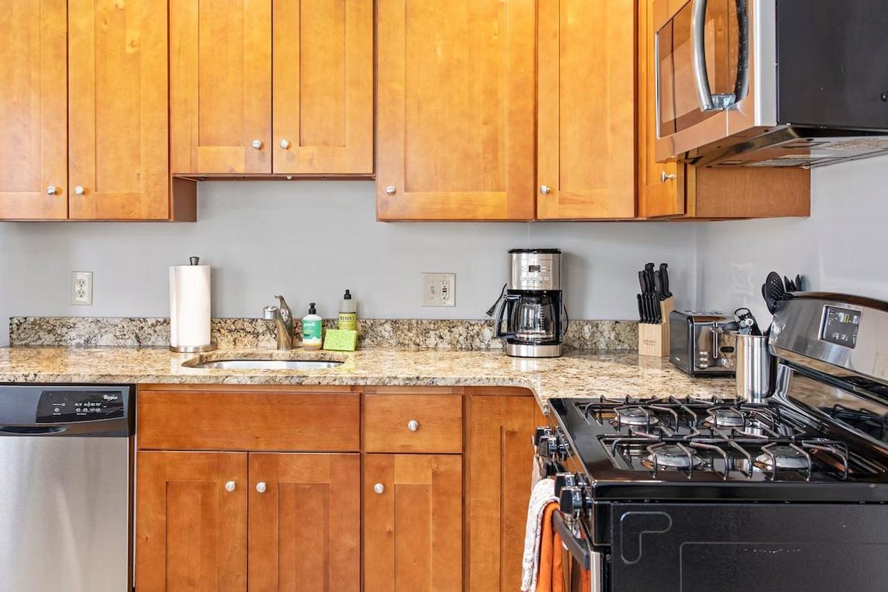 2 Holden Ct #1364245P - Photo 5 of 13