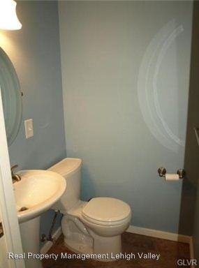 5019 Shawnee Blvd - Photo 3 of 13