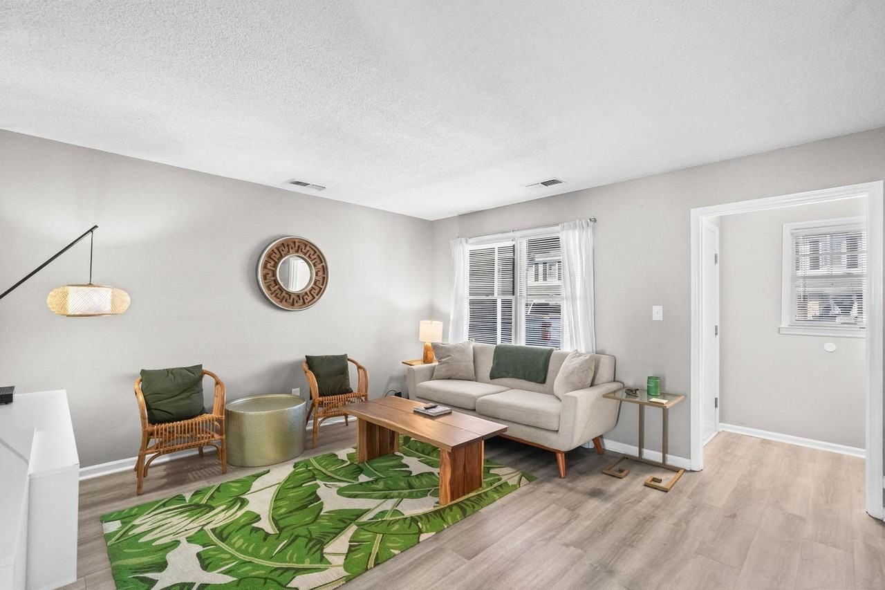 405 13th Ave S #1459976P - Photo 3 of 41