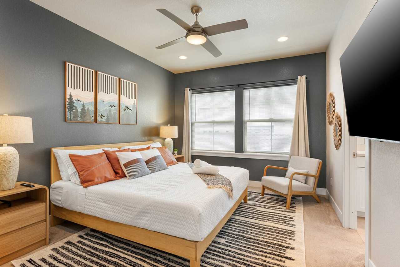 9912 E 61st Ave #1459474P - Photo 7 of 25