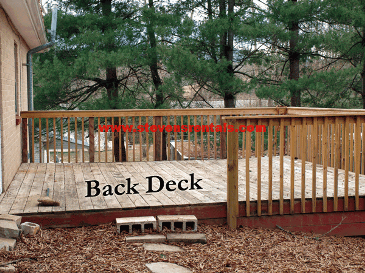 326 River Dr - Photo 4 of 29