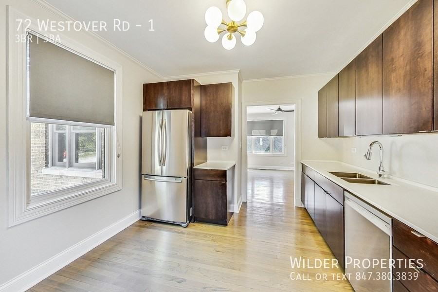 72 Westover Rd #1 - Photo 7 of 20