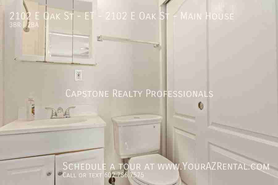 2102 2102 E Oak St - ET - 2102 E Oak St #MAIN - Photo 7 of 20