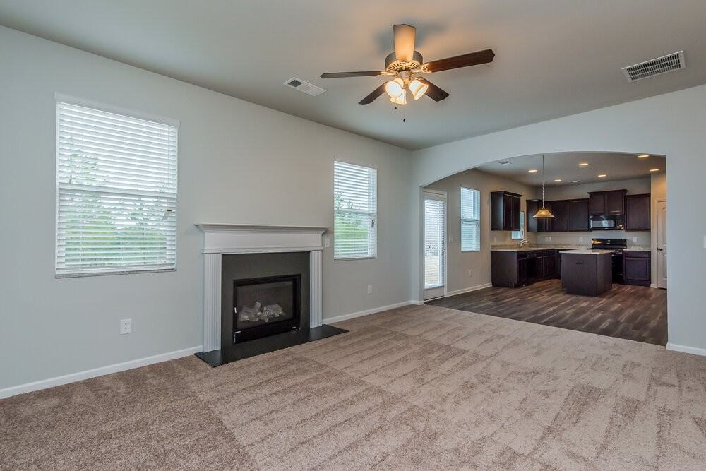 69 Calm Waters Ave - Photo 3 of 18