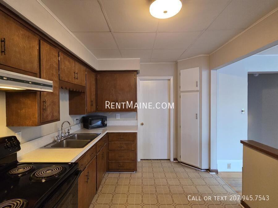 84 Shawmut St #1F - Photo 5 of 11