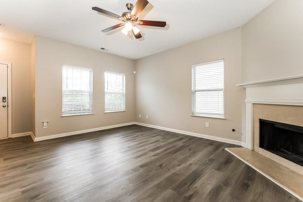 2009 Farm Hill Ct - Photo 5 of 17