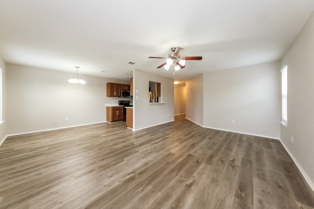 105 Altamont St - Photo 5 of 16