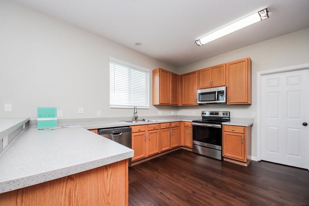 3433 Goldeneye Ln - Photo 7 of 16