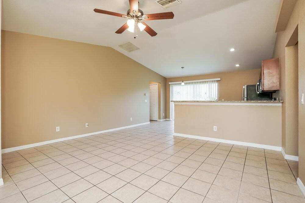 2916 12th St Sw - Photo 7 of 25