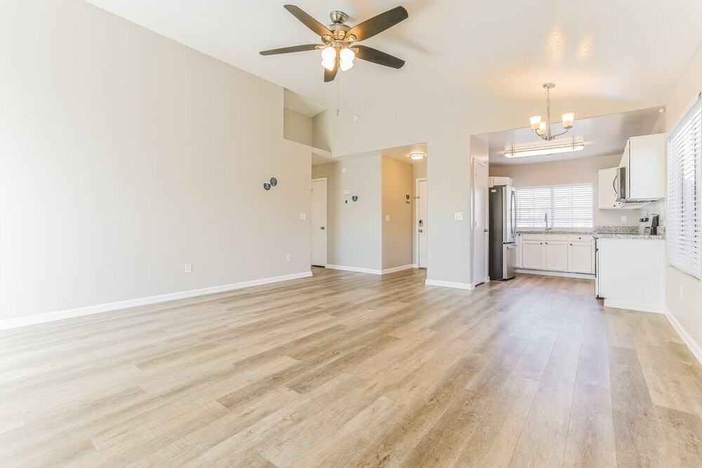 741 S Monte Vista St - Photo 6 of 17