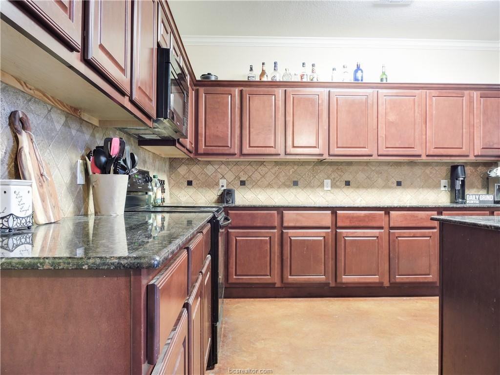 3203 Sergeant Dr #3203 - Photo 2 of 18