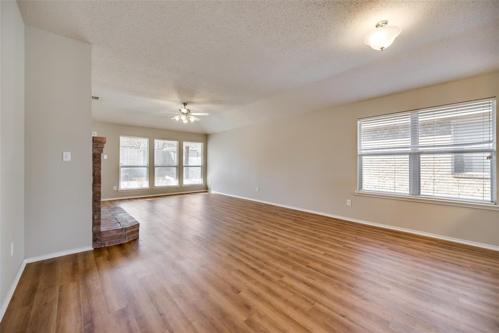 2317 Glenhaven Dr #2317 - Photo 3 of 16