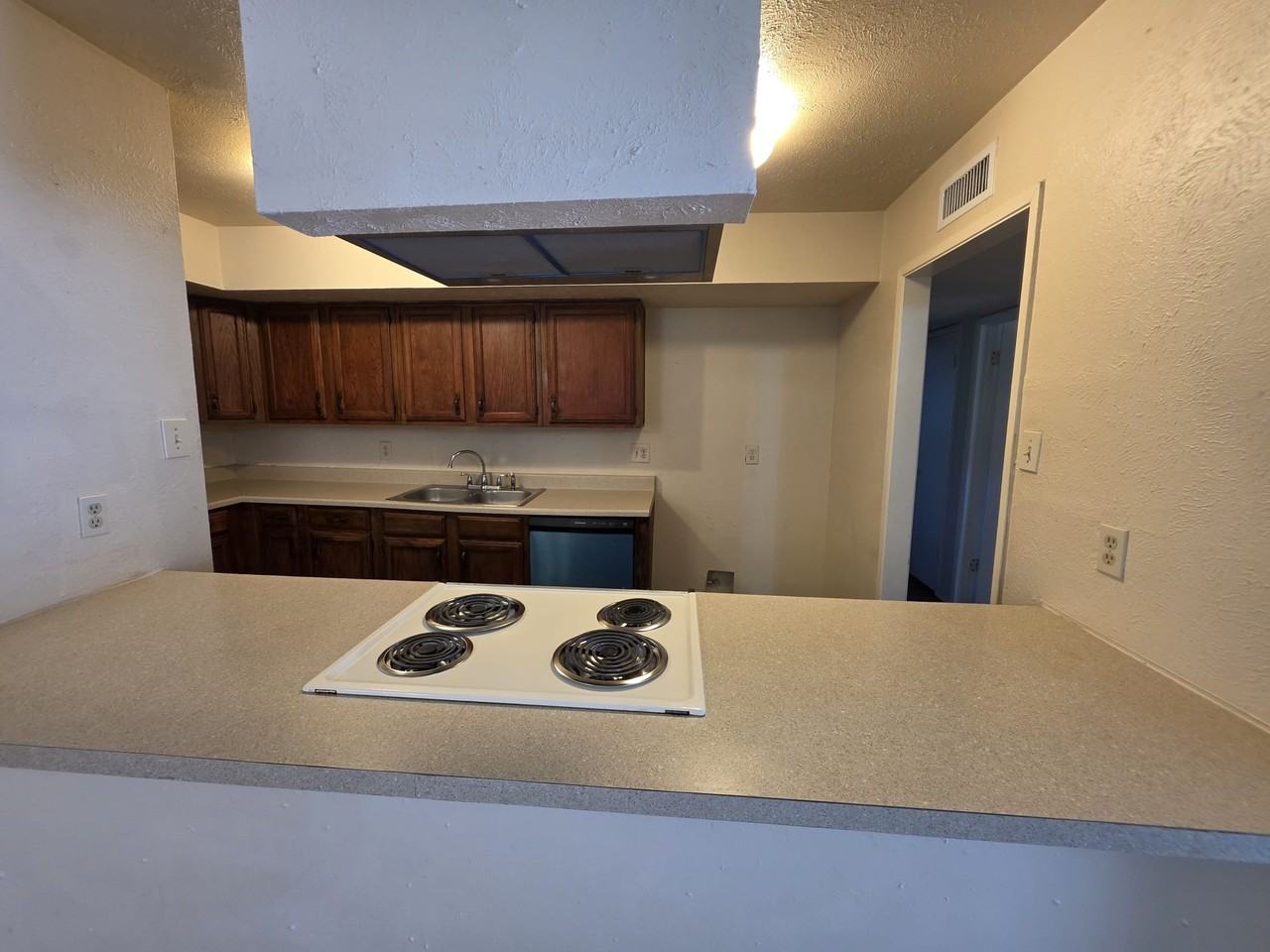 22735 Millgate Dr #22735 - Photo 4 of 17