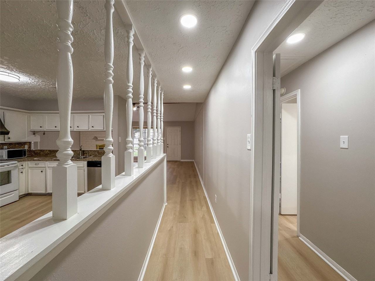 22822 Canyon Lake Dr #22822 - Photo 5 of 26